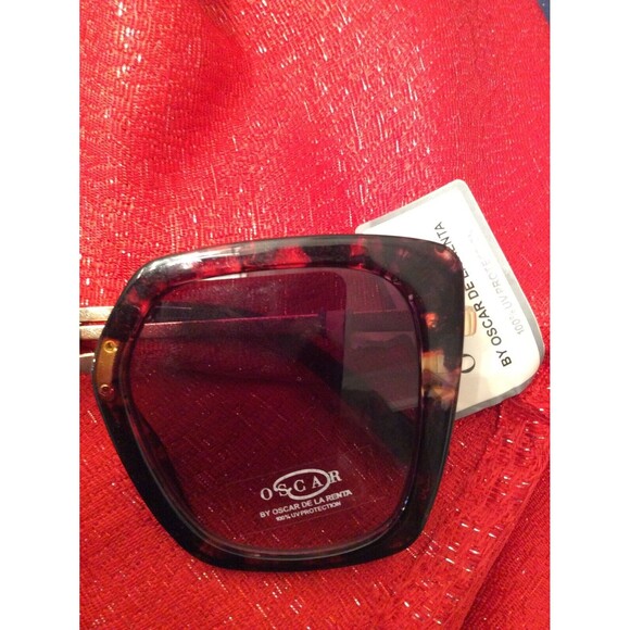 OSCAR by Oscar de la Renta Womens 1309P 215 Tortoise/Brown Gradient Sunglasses - Picture 2 of 6